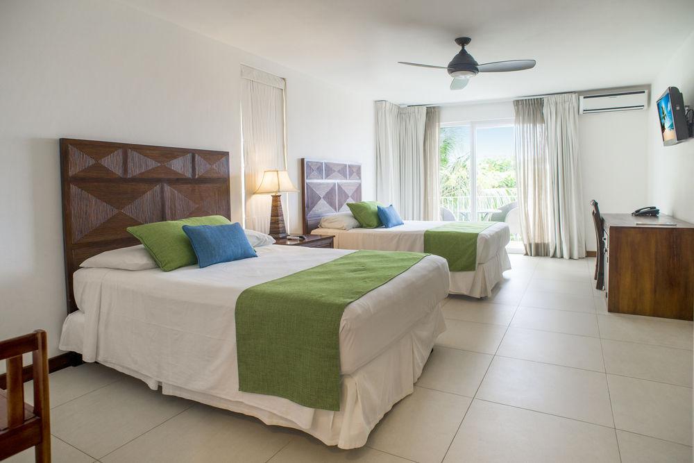 Paradise Oceanic Hotel West Bay Buitenkant foto